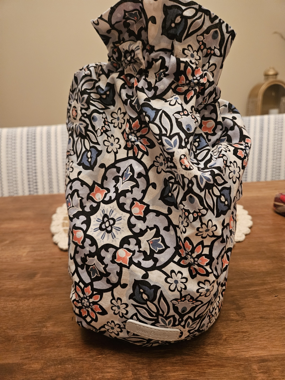 Vera Bradley Nwt Floral Drawstring Bag Plastic Lined Lunch Bag